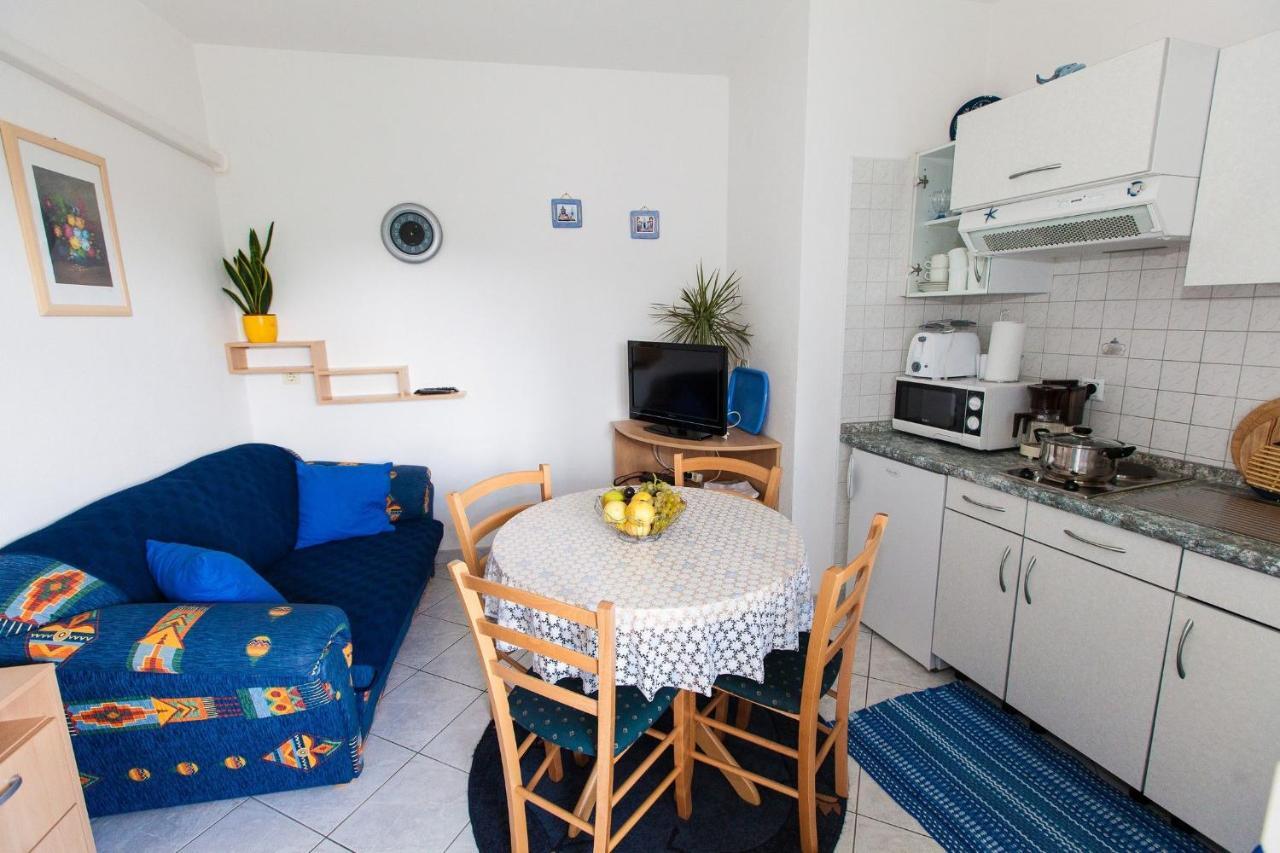 Apartment Karla Брибир Екстер'єр фото