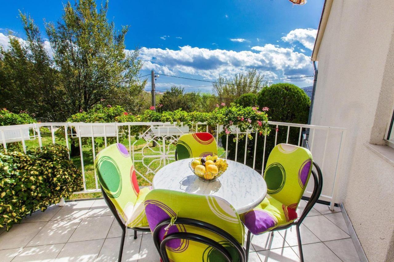 Apartment Karla Брибир Екстер'єр фото